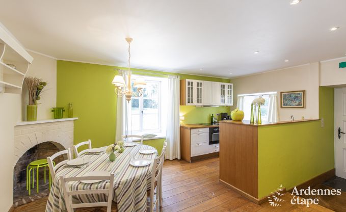 Kasteel in Bastogne voor 12/15 personen in de Ardennen