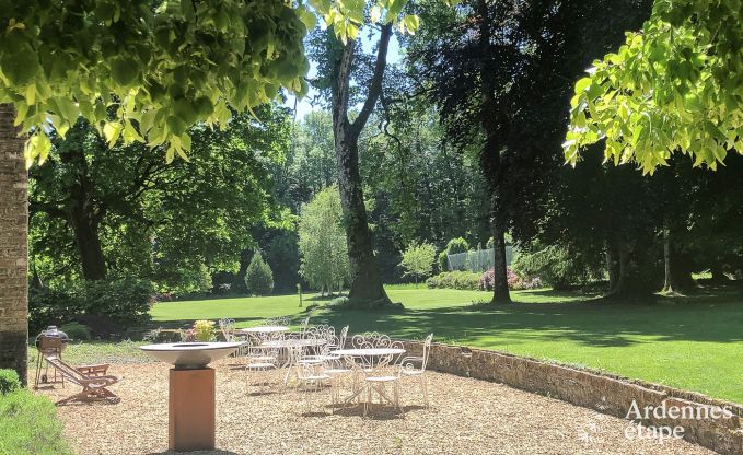 Kasteel in Bastogne voor 12/15 personen in de Ardennen