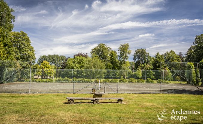 Kasteel in Bastogne voor 12/15 personen in de Ardennen