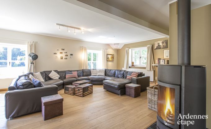 Kasteel in Bastogne voor 12/15 personen in de Ardennen