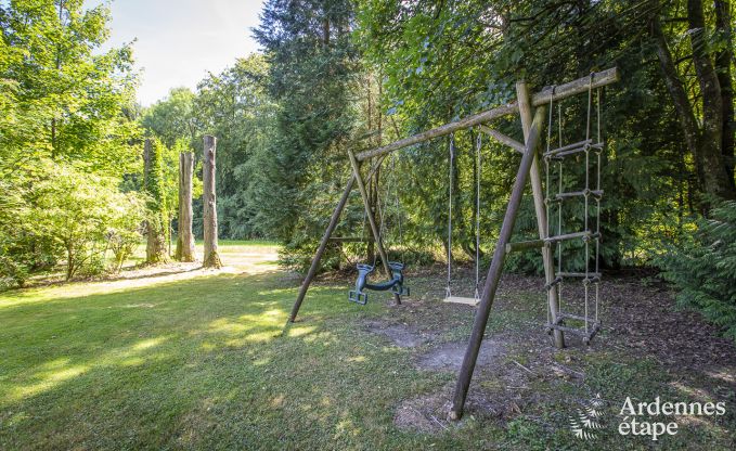 Kasteel in Bastogne voor 12/15 personen in de Ardennen