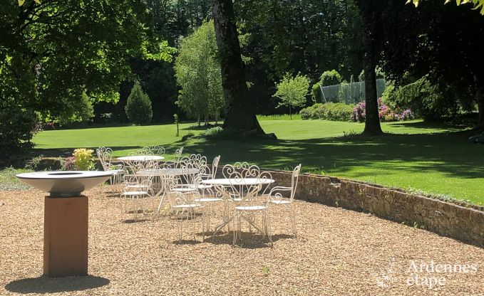 Kasteel in Bastogne voor 12/15 personen in de Ardennen