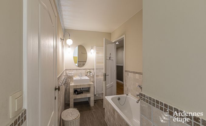 Kasteel in Bastogne voor 12/15 personen in de Ardennen