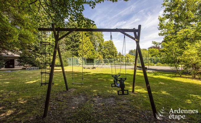 Kasteel in Bastogne voor 12/15 personen in de Ardennen
