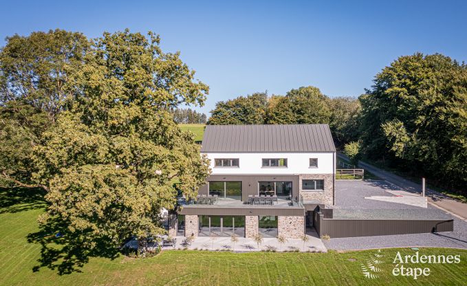 Luxe villa in Bastogne voor 22 personen in de Ardennen