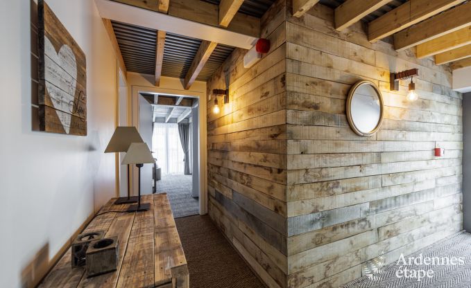 Uitzonderlijke luxe villa in Bastogne voor 16 personen met topvoorzieningen en nabijheid van attracties