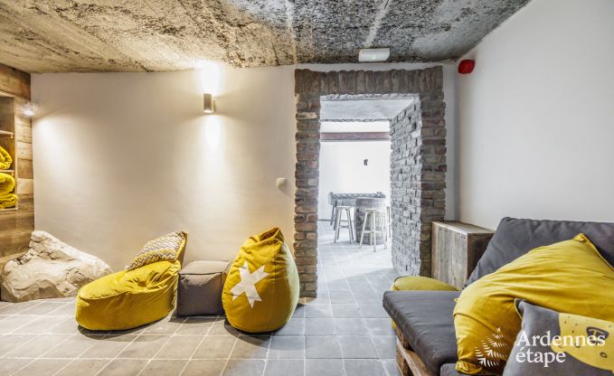 Uitzonderlijke luxe villa in Bastogne voor 16 personen met topvoorzieningen en nabijheid van attracties