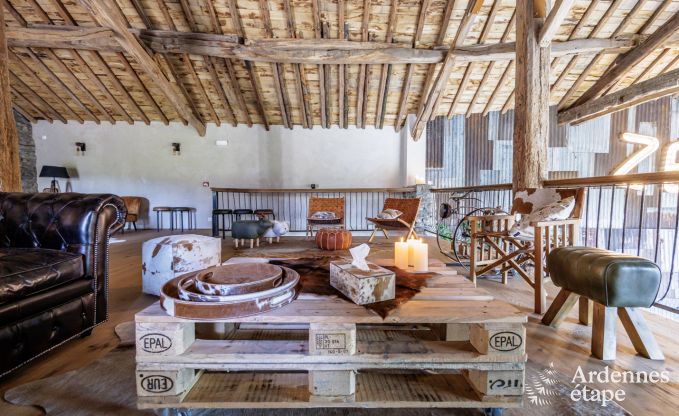 Uitzonderlijke luxe villa in Bastogne voor 16 personen met topvoorzieningen en nabijheid van attracties