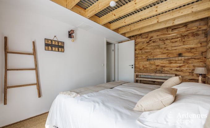 Uitzonderlijke luxe villa in Bastogne voor 16 personen met topvoorzieningen en nabijheid van attracties