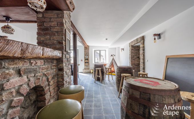 Uitzonderlijke luxe villa in Bastogne voor 16 personen met topvoorzieningen en nabijheid van attracties