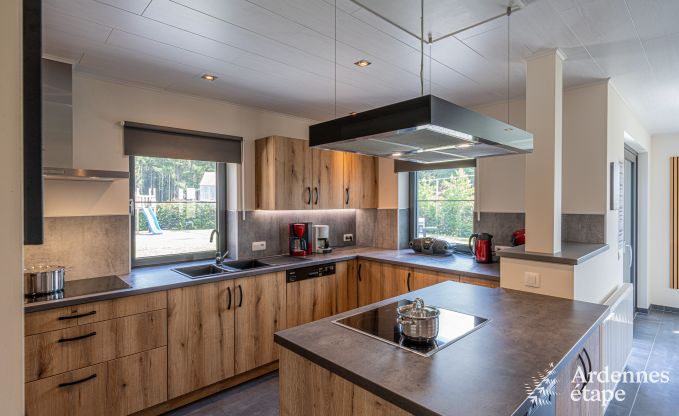 Vakantiehuis in Bastogne voor 28 personen in de Ardennen