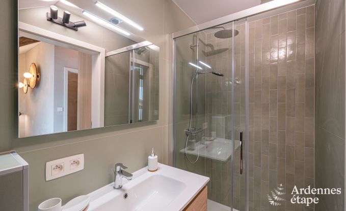 Vakantiehuis, ideaal voor families en fietsliefhebbers, voor 10 personen in de buurt van Bastenaken