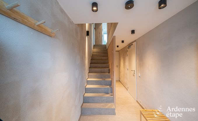 Vakantiehuis, ideaal voor families en fietsliefhebbers, voor 10 personen in de buurt van Bastenaken