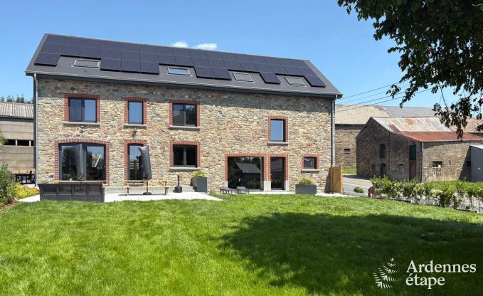 Vakantiewoning in Bastogne: ruime accommodatie voor 14 personen met 6 slaapkamers en speelkamer