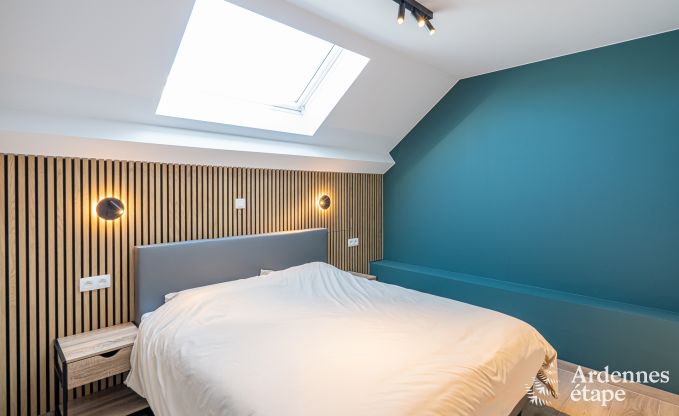 Vakantiewoning in Bastogne: ruime accommodatie voor 14 personen met 6 slaapkamers en speelkamer