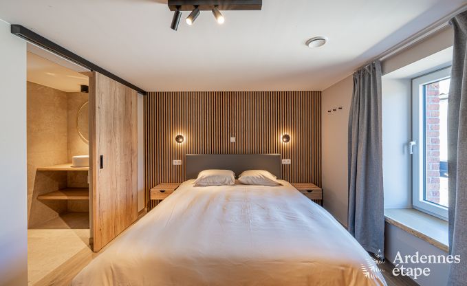 Vakantiewoning in Bastogne: ruime accommodatie voor 14 personen met 6 slaapkamers en speelkamer