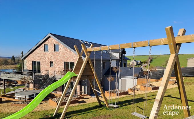 Vakantiehuis in Bastogne voor 14/15 personen in de Ardennen