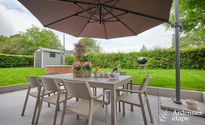 Knap gerestaureerd vakantiehuis in Bastogne, Ardennen