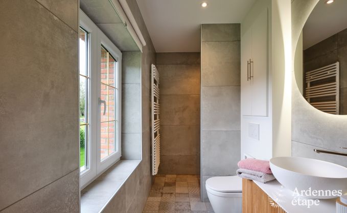 Knap gerestaureerd vakantiehuis in Bastogne, Ardennen