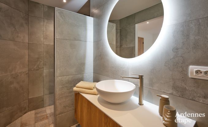 Knap gerestaureerd vakantiehuis in Bastogne, Ardennen