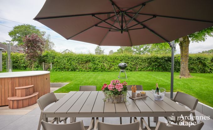 Knap gerestaureerd vakantiehuis in Bastogne, Ardennen