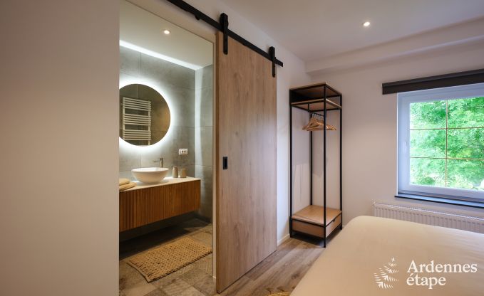 Knap gerestaureerd vakantiehuis in Bastogne, Ardennen