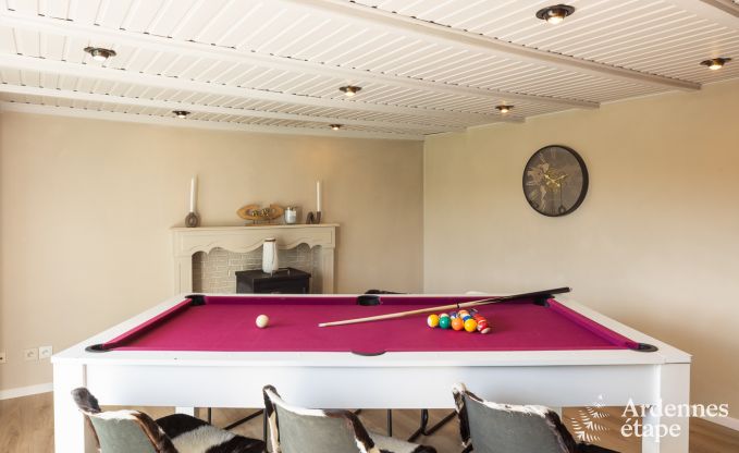 Charmante fermette voor 6 personen in Bastogne met binnen- en buitenjacuzzi