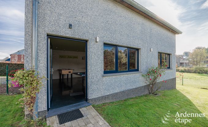 Grote vakantiewoning in Bastogne voor 14 personen met wellness en ontspanningsruimte