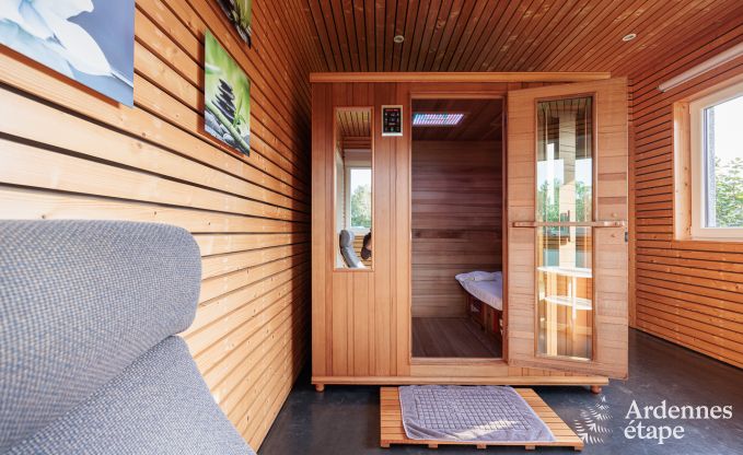Grote vakantiewoning in Bastogne voor 14 personen met wellness en ontspanningsruimte