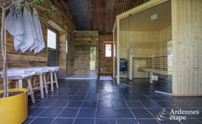 Ruime luxe villa in Bastogne voor 26 personen