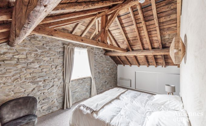 Ruime luxe villa in Bastogne voor 26 personen