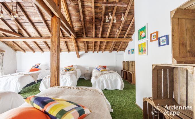 Ruime luxe villa in Bastogne voor 26 personen