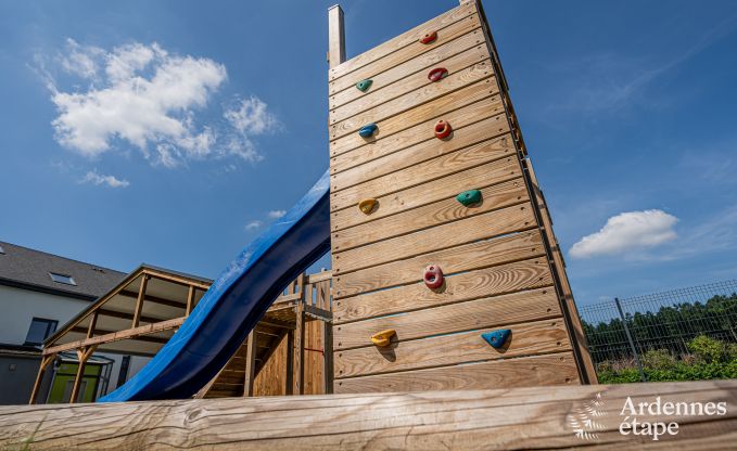 Vakantiehuis in Bastogne voor 28 personen in de Ardennen