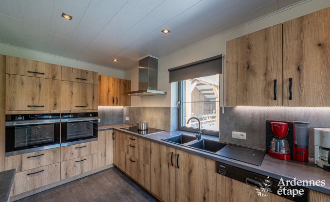 Vakantiehuis in Bastogne voor 28 personen in de Ardennen