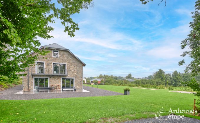 Vakantiehuis in Bastogne: authentieke vakantiewoning voor 16 personen met moderne voorzieningen in de Ardennen