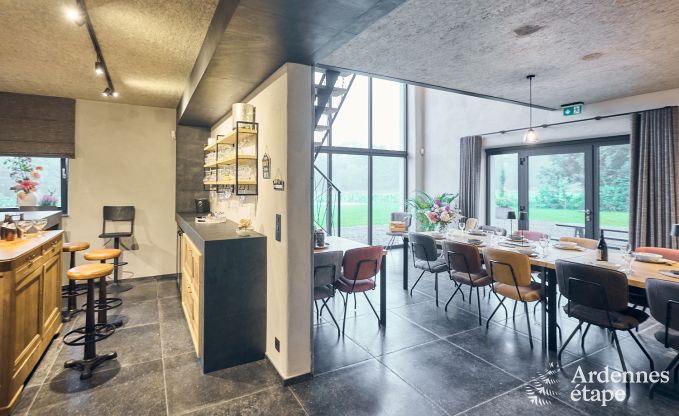 Vakantiehuis in Bastogne: authentieke vakantiewoning voor 16 personen met moderne voorzieningen in de Ardennen