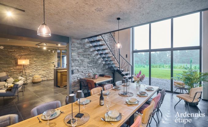 Vakantiehuis in Bastogne: authentieke vakantiewoning voor 16 personen met moderne voorzieningen in de Ardennen