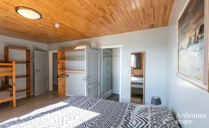 Ruime en comfortabele chalet in Beauraing, Ardennen