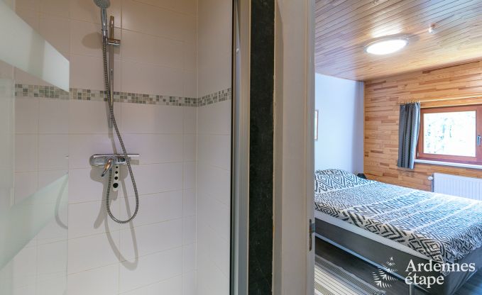 Ruime en comfortabele chalet in Beauraing, Ardennen
