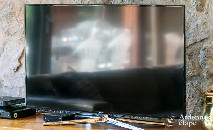 Ruime chalet voor groepen in Beauraing, Ardennen