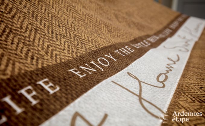 Ruime chalet voor groepen in Beauraing, Ardennen