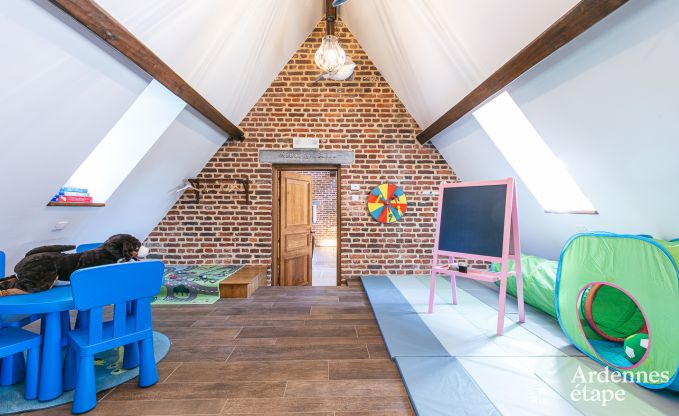 Kasteel in Beauraing voor 20 personen in de Ardennen