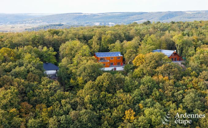 Ruime en comfortabele chalet in Beauraing, Ardennen