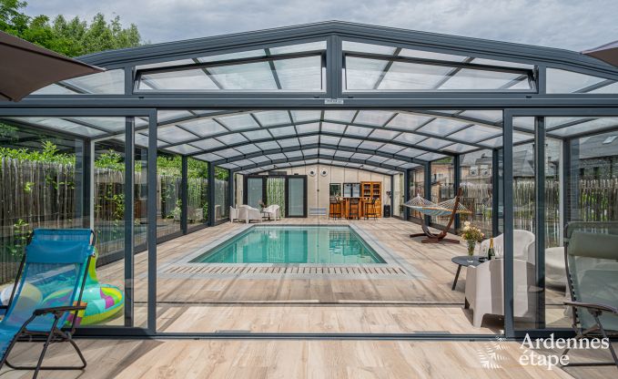 Kasteel in Beauraing voor 20 personen in de Ardennen