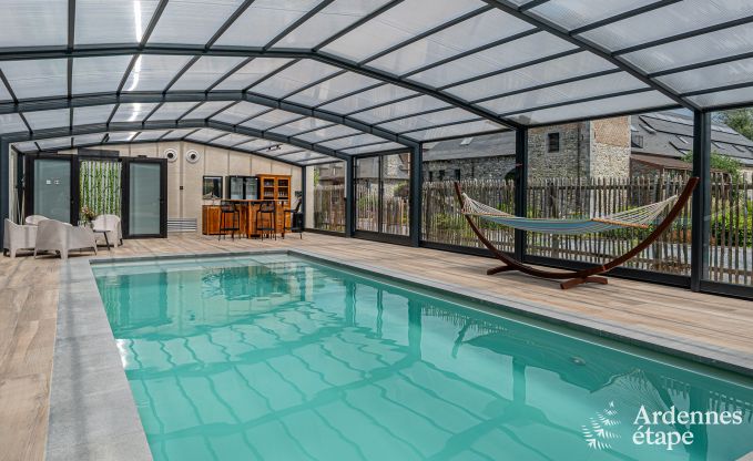 Kasteel in Beauraing voor 20 personen in de Ardennen