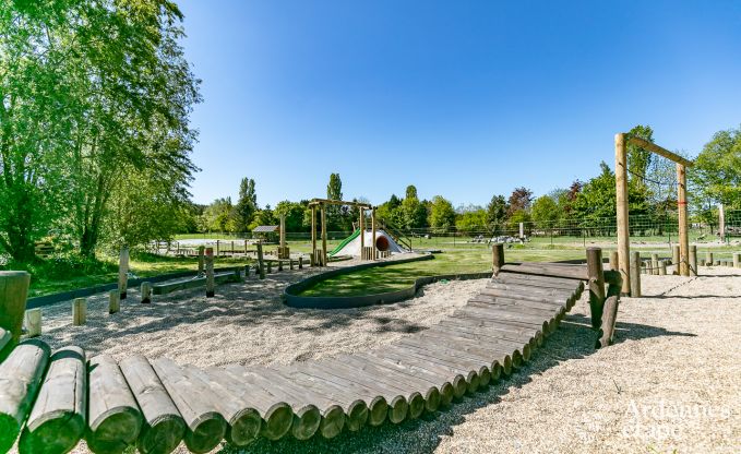 Kasteel in Beauraing voor 20 personen in de Ardennen