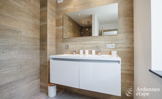 Comfortabel en hondvriendelijk vakantiehuis in Beauraing voor gezinnen