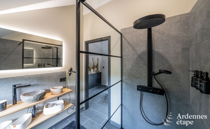 Romantische vakantiewoning voor 2 personen in Beauraing met zwembad, sauna en jacuzzi