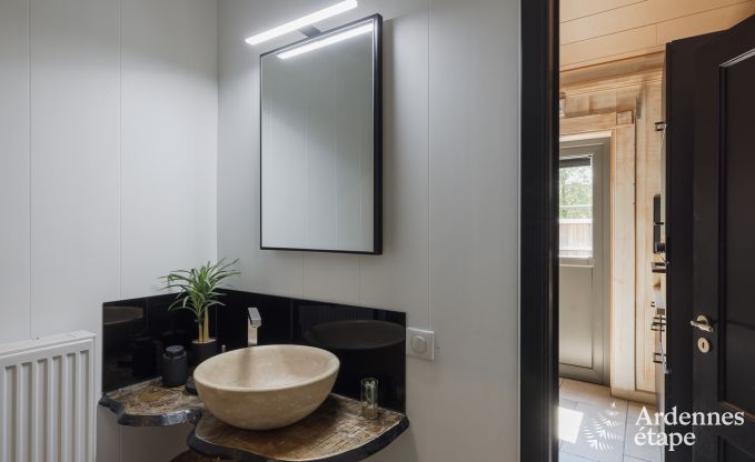 Romantische vakantiewoning voor 2 personen in Beauraing met zwembad, sauna en jacuzzi