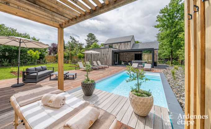 Romantische vakantiewoning voor 2 personen in Beauraing met zwembad, sauna en jacuzzi